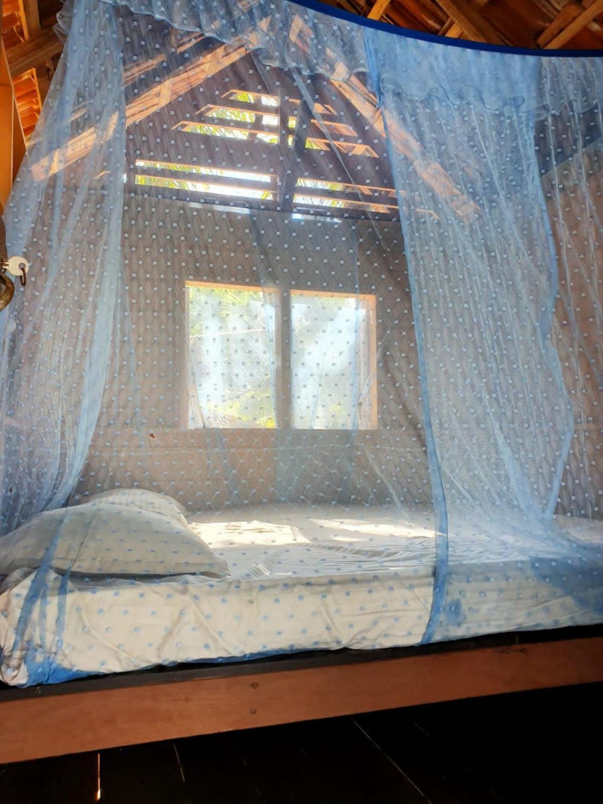 Light House Beach Hut Komari Exterior foto